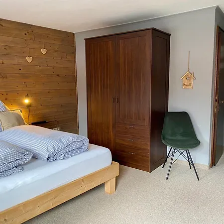 Haus Tirol Ehrwald Hotel Buitenkant foto