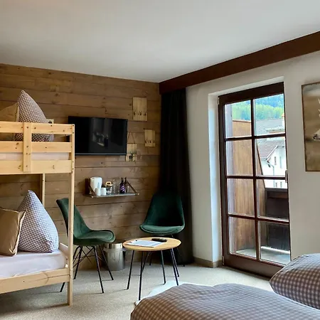 Haus Tirol Ehrwald Hotel Buitenkant foto